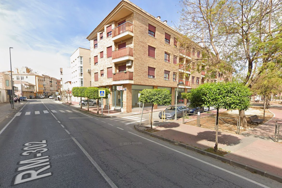 pisos y casas en beniajan